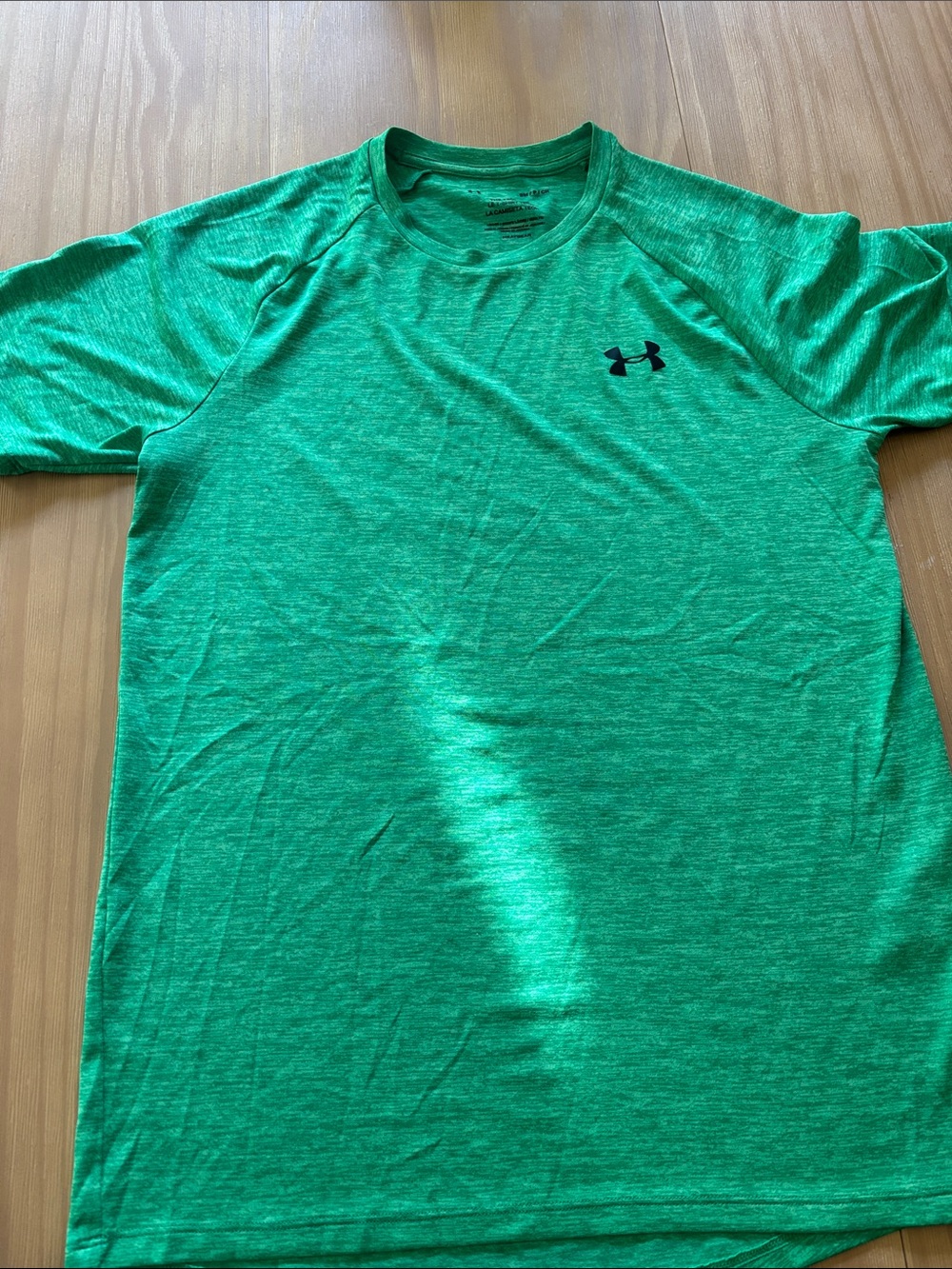 Under Armour Men’s Heathered Bright Green Short Sleeve Tech Tee